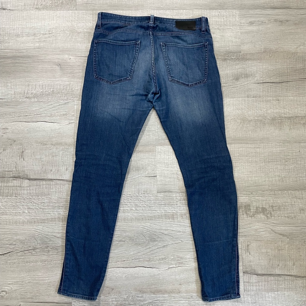 BOSS men’s slim fit jeans, size 32. Denim slim fit men’s good condition - Picture 5 of 5